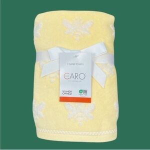 Caro - ‘ Pastel Yellow Bees’ Plush Hand Towels (2). NWT. Firm!